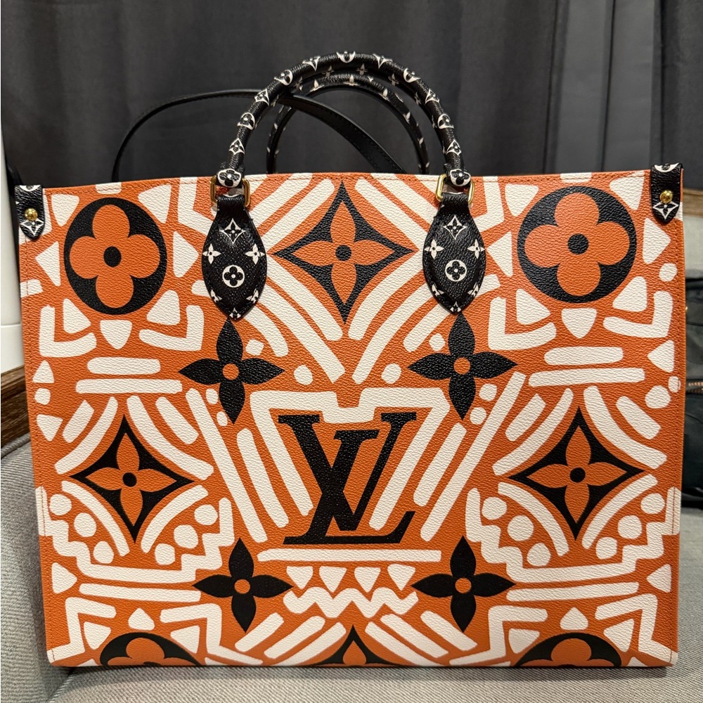 Louis Vuitton Crafty On-The-Go GM